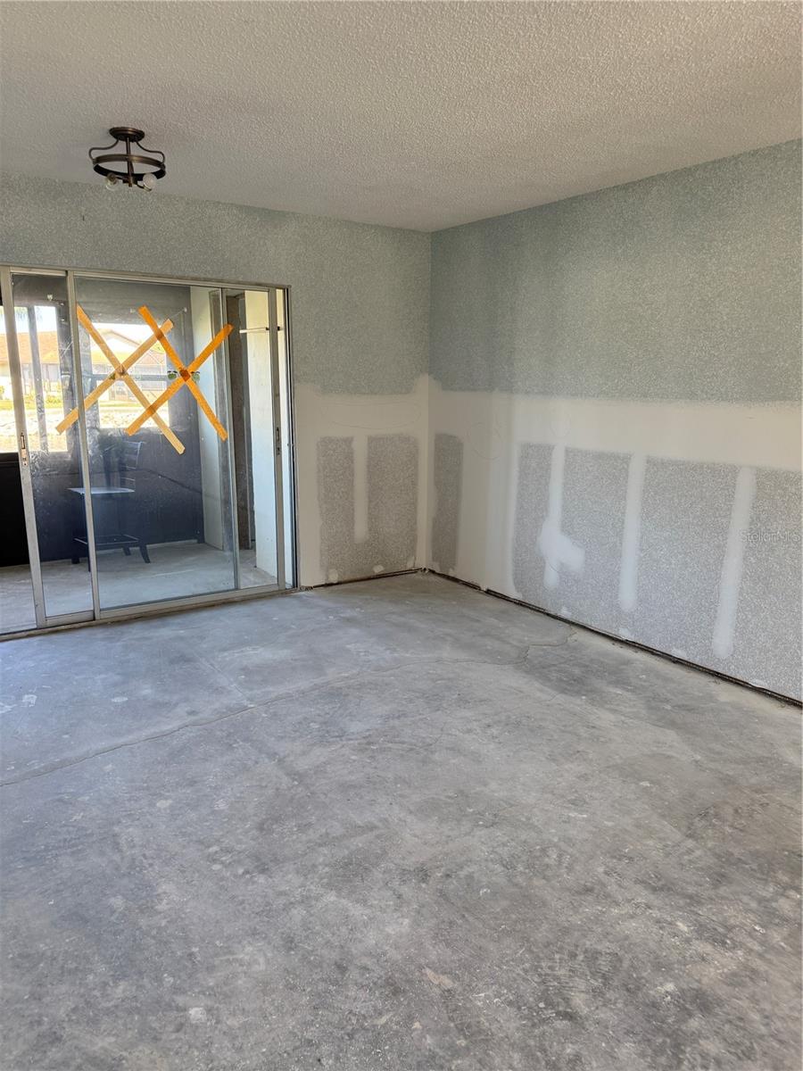 4555 MARINE PKWY #103, NEW PORT RICHEY, FL, 34652