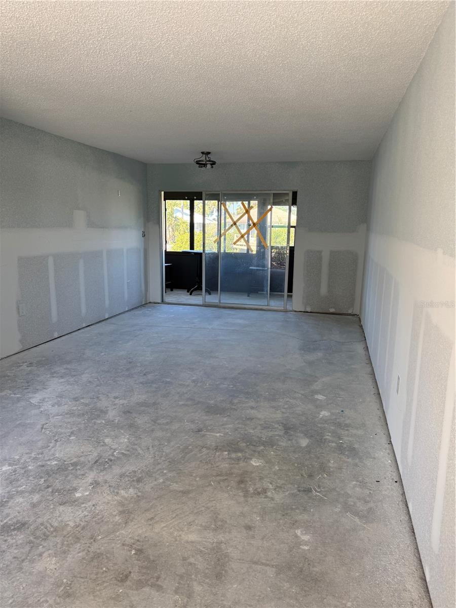 4555 MARINE PKWY #103, NEW PORT RICHEY, FL, 34652
