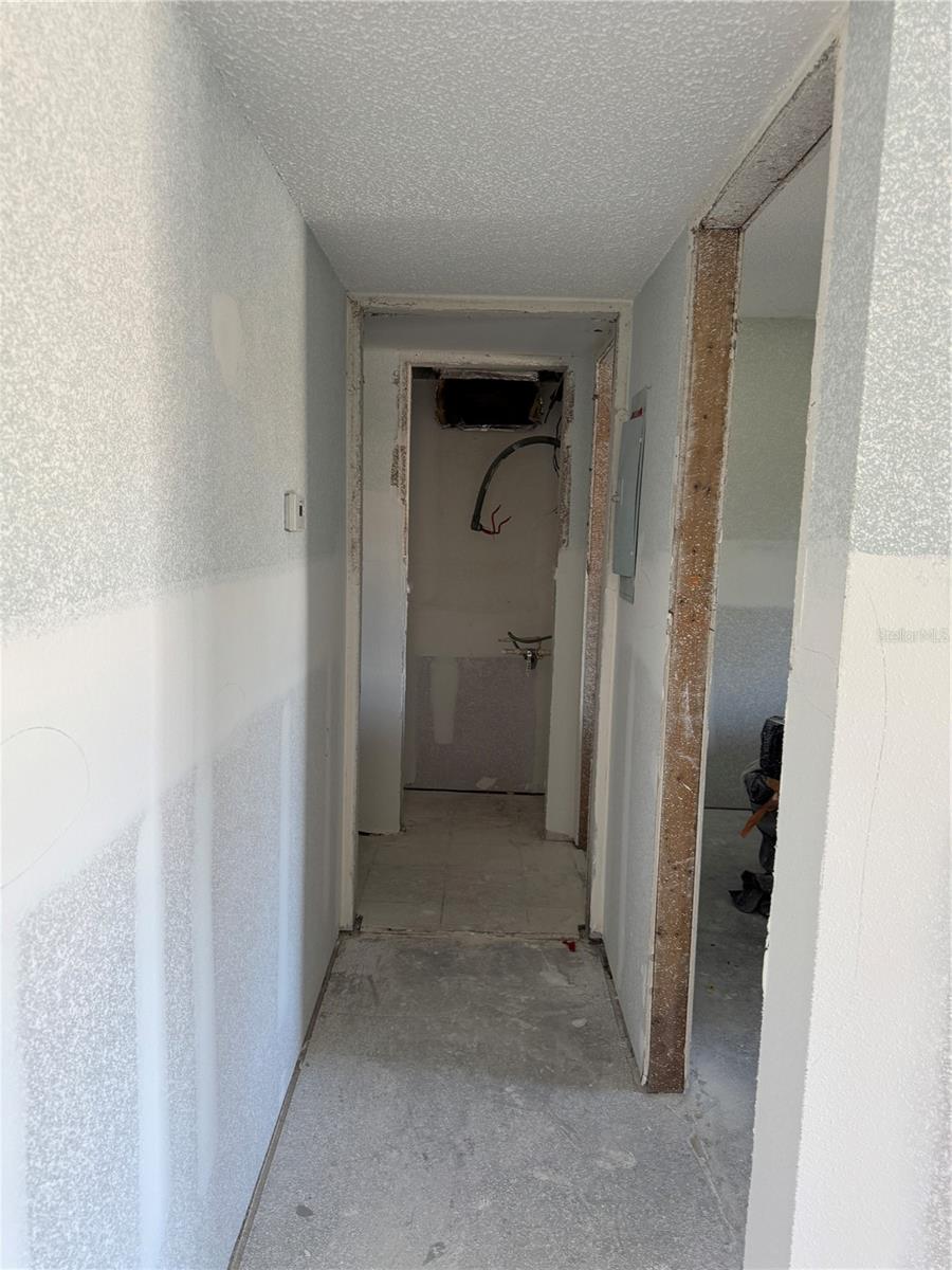 4555 MARINE PKWY #103, NEW PORT RICHEY, FL, 34652