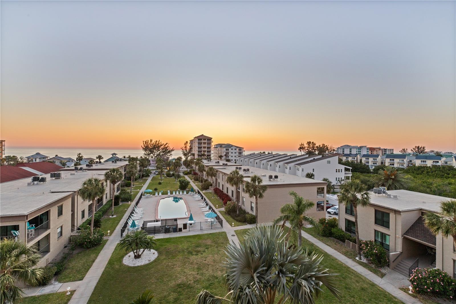 19725 GULF BLVD #405, INDIAN SHORES, FL, 33785