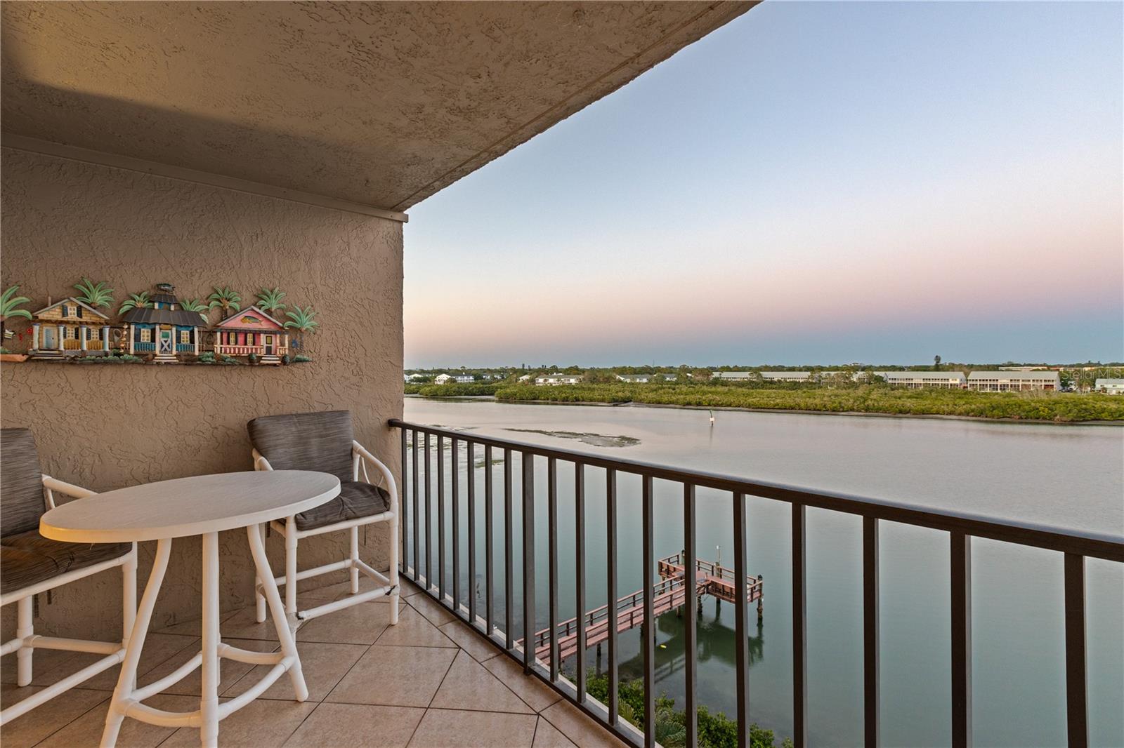 19725 GULF BLVD #405, INDIAN SHORES, FL, 33785