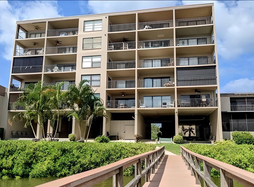 19725 GULF BLVD #405, INDIAN SHORES, FL, 33785