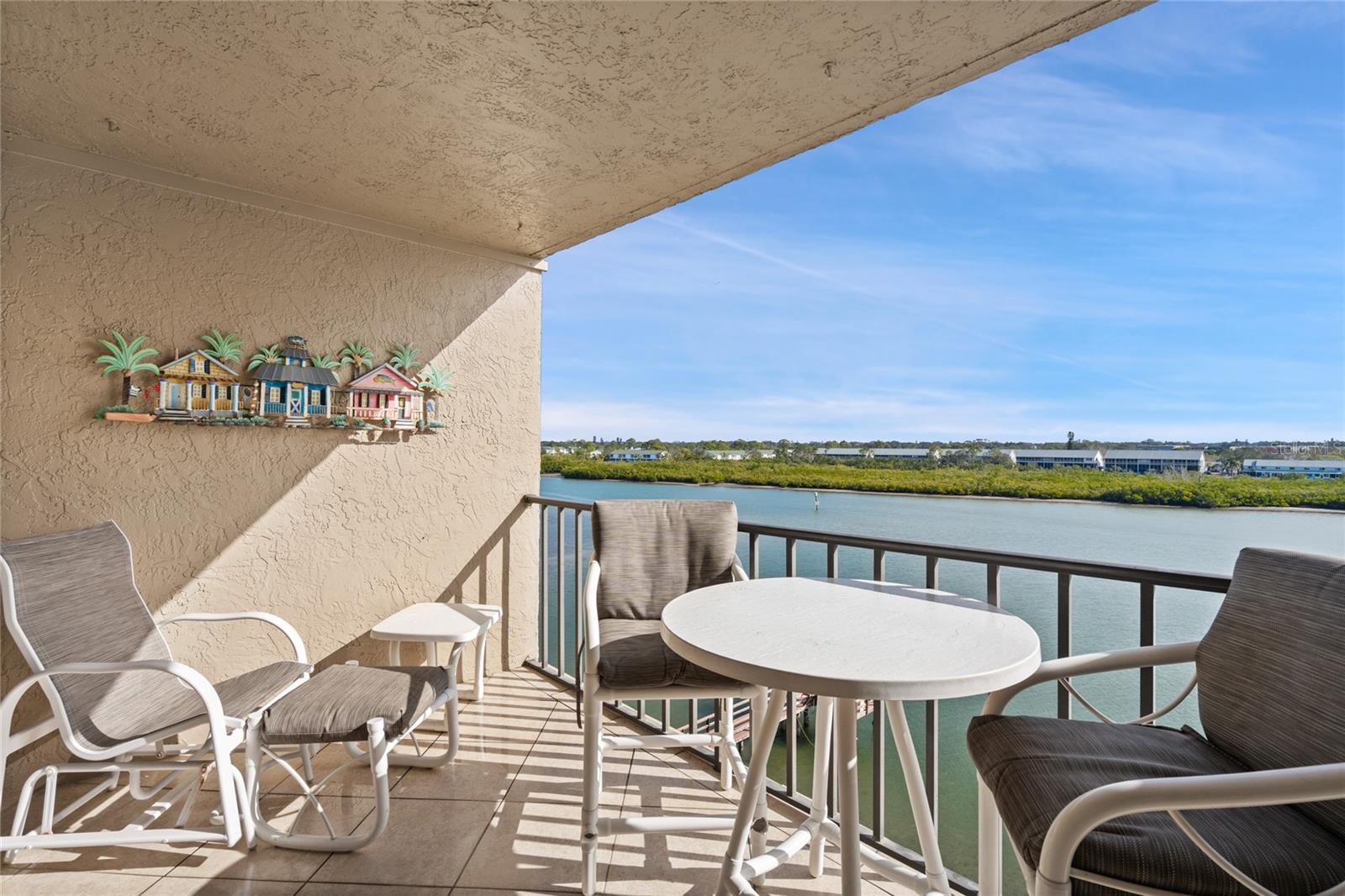 19725 GULF BLVD #405, INDIAN SHORES, FL, 33785