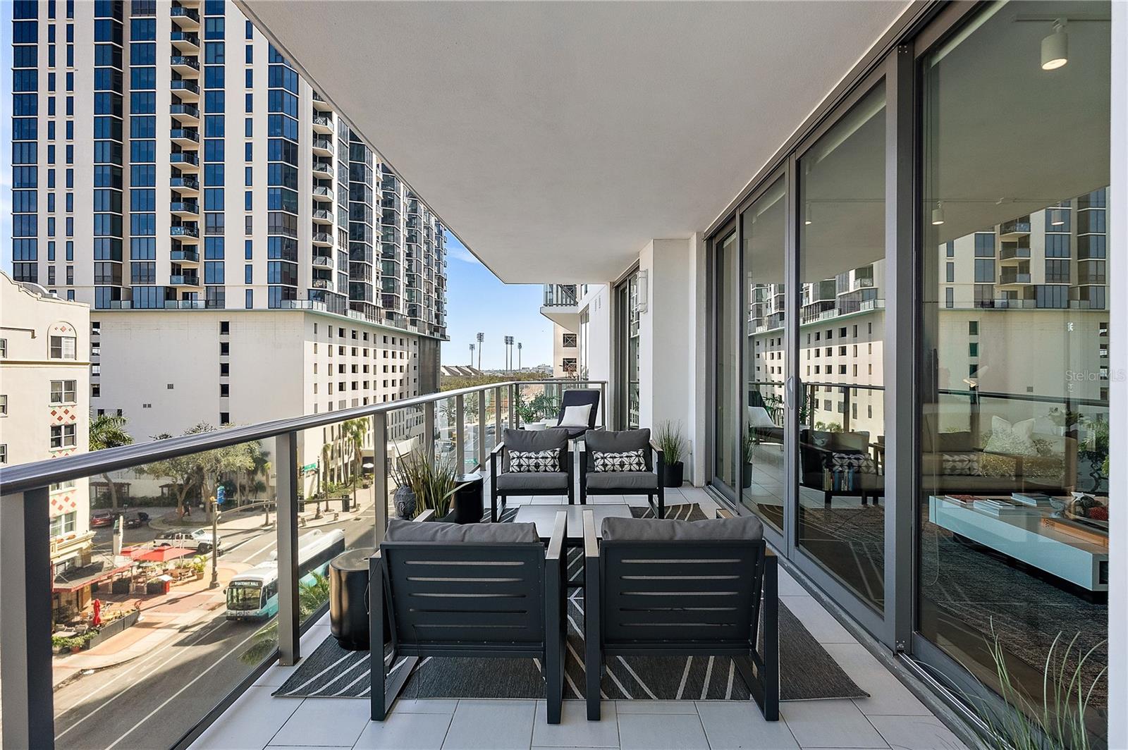 100 1ST AVE N #503, ST PETERSBURG, FL, 33701
