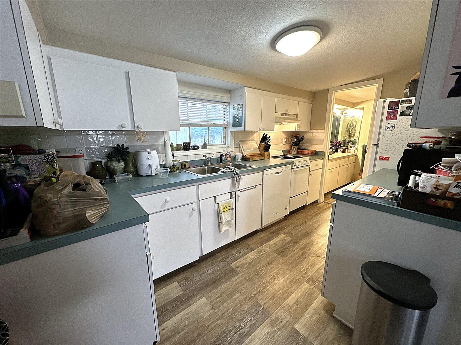 928 16TH ST W, BRADENTON, FL, 34205