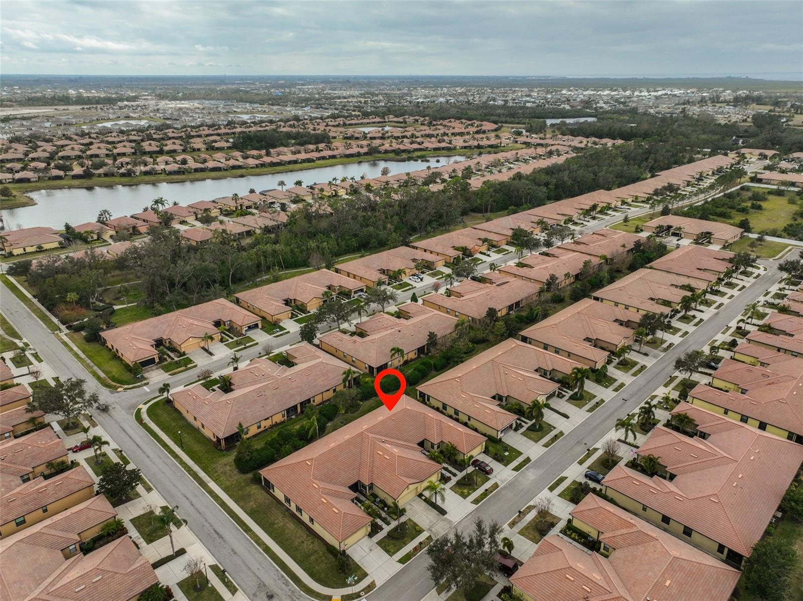 314 BLUEWATER FALLS CT, APOLLO BEACH, FL, 33572