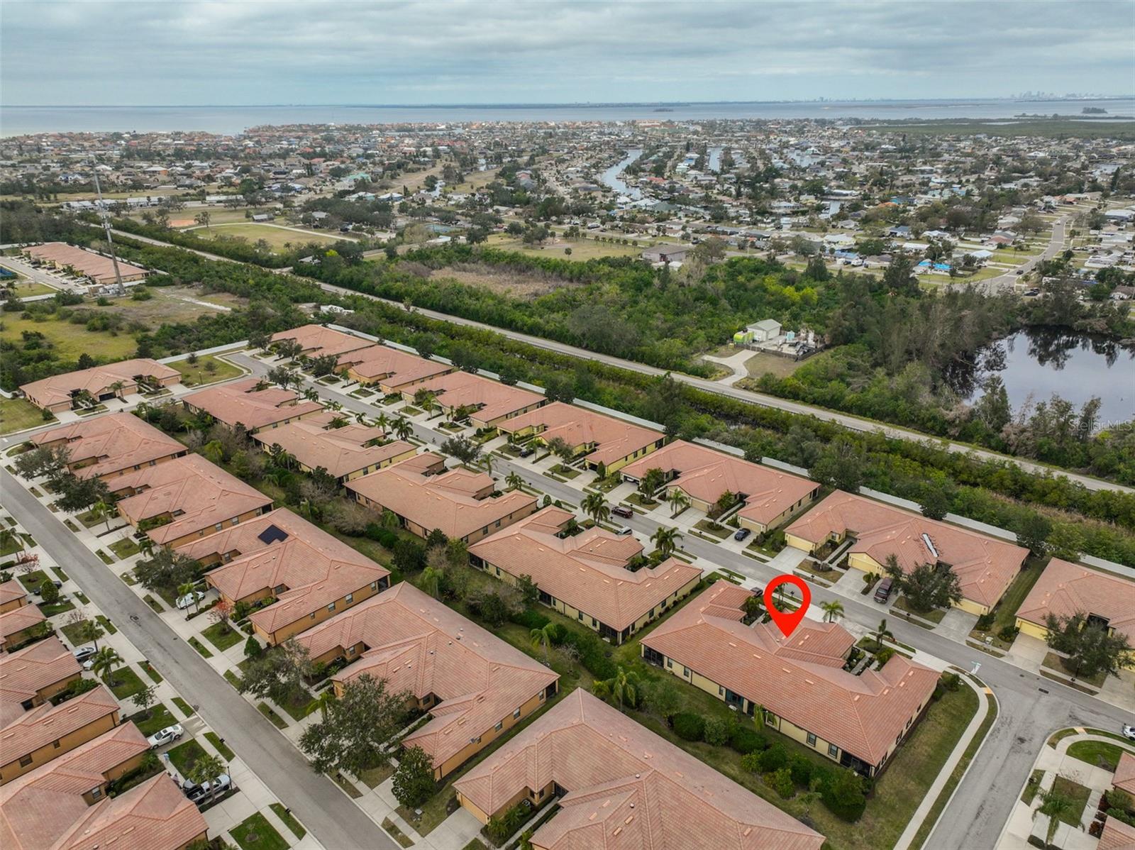 314 BLUEWATER FALLS CT, APOLLO BEACH, FL, 33572