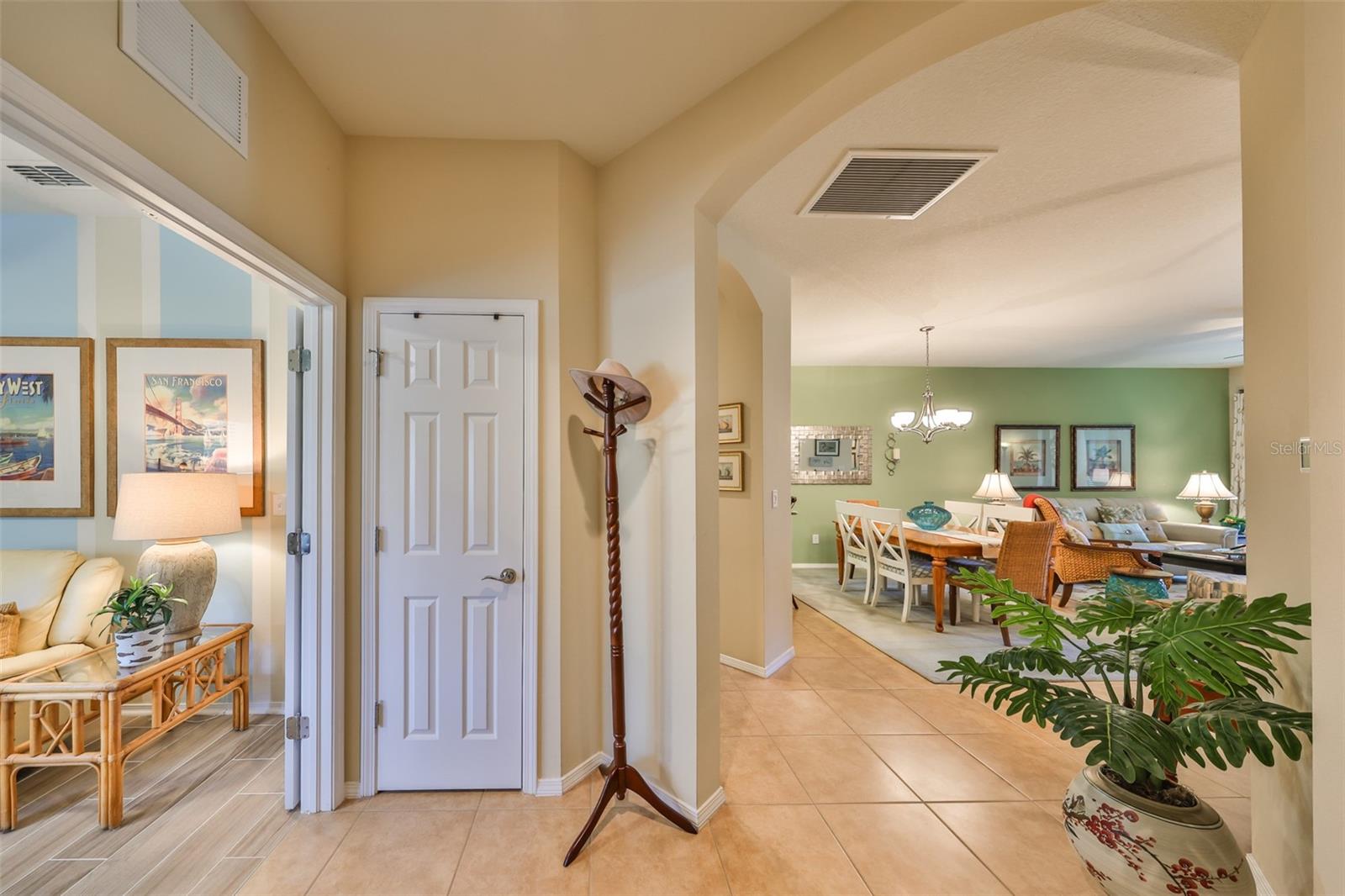314 BLUEWATER FALLS CT, APOLLO BEACH, FL, 33572