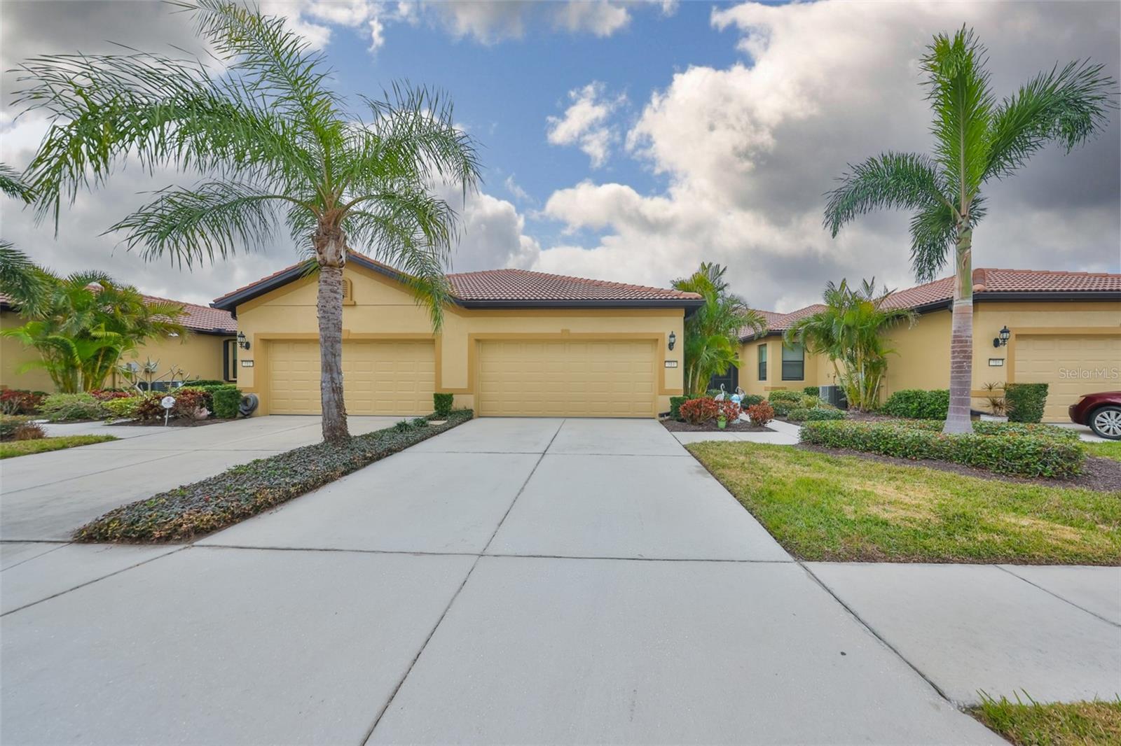 314 BLUEWATER FALLS CT, APOLLO BEACH, FL, 33572