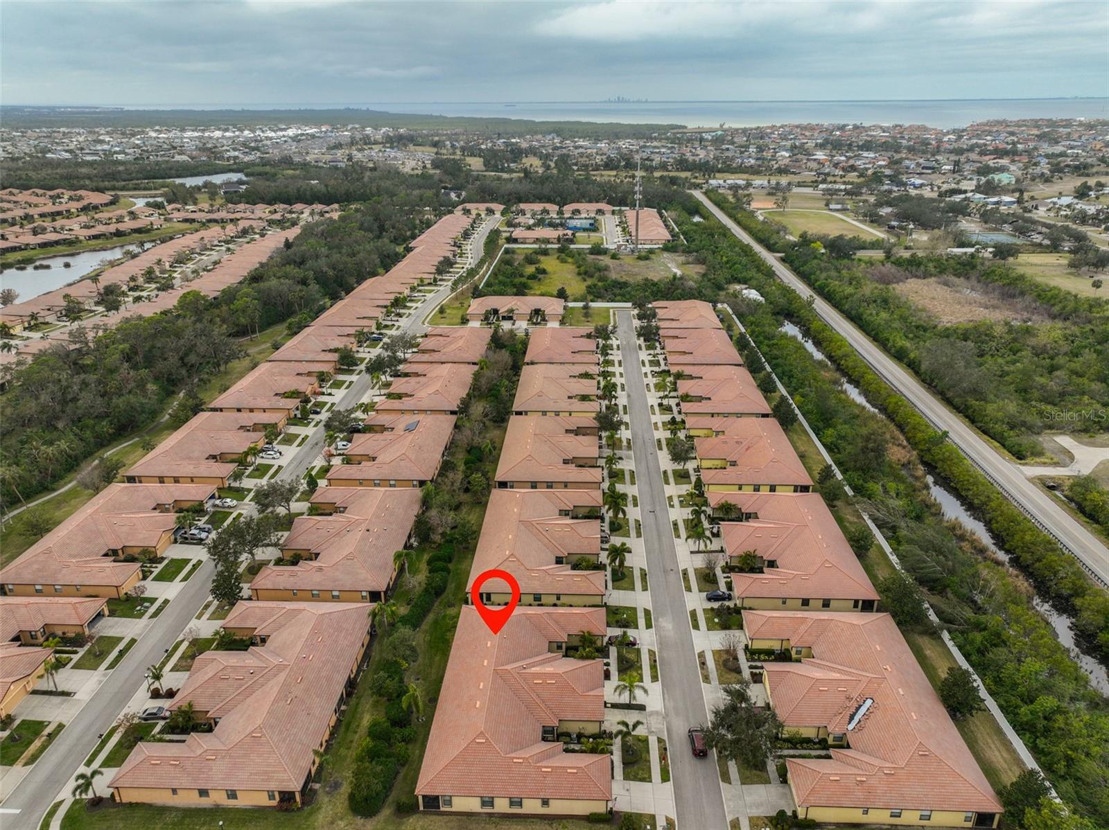 314 BLUEWATER FALLS CT, APOLLO BEACH, FL, 33572