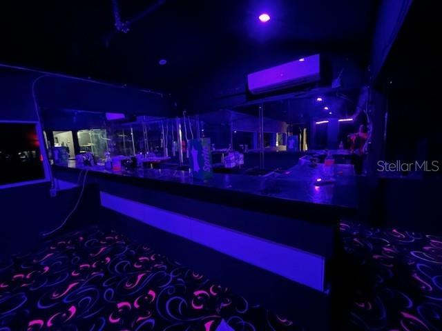 8205 N DALE MABRY HWY, TAMPA, FL, 33614