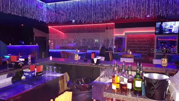 8205 N DALE MABRY HWY, TAMPA, FL, 33614