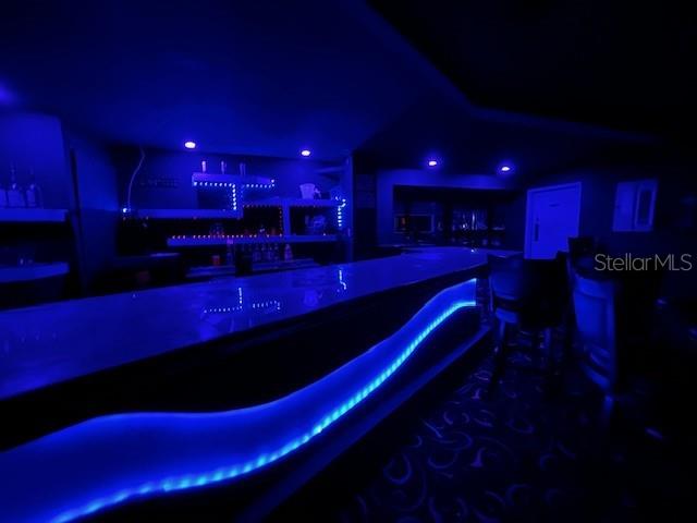 8205 N DALE MABRY HWY, TAMPA, FL, 33614