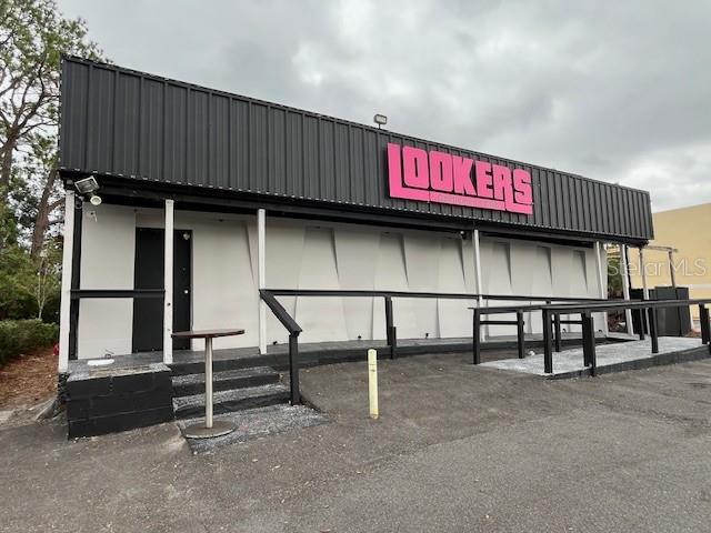 8205 N DALE MABRY HWY, TAMPA, FL, 33614