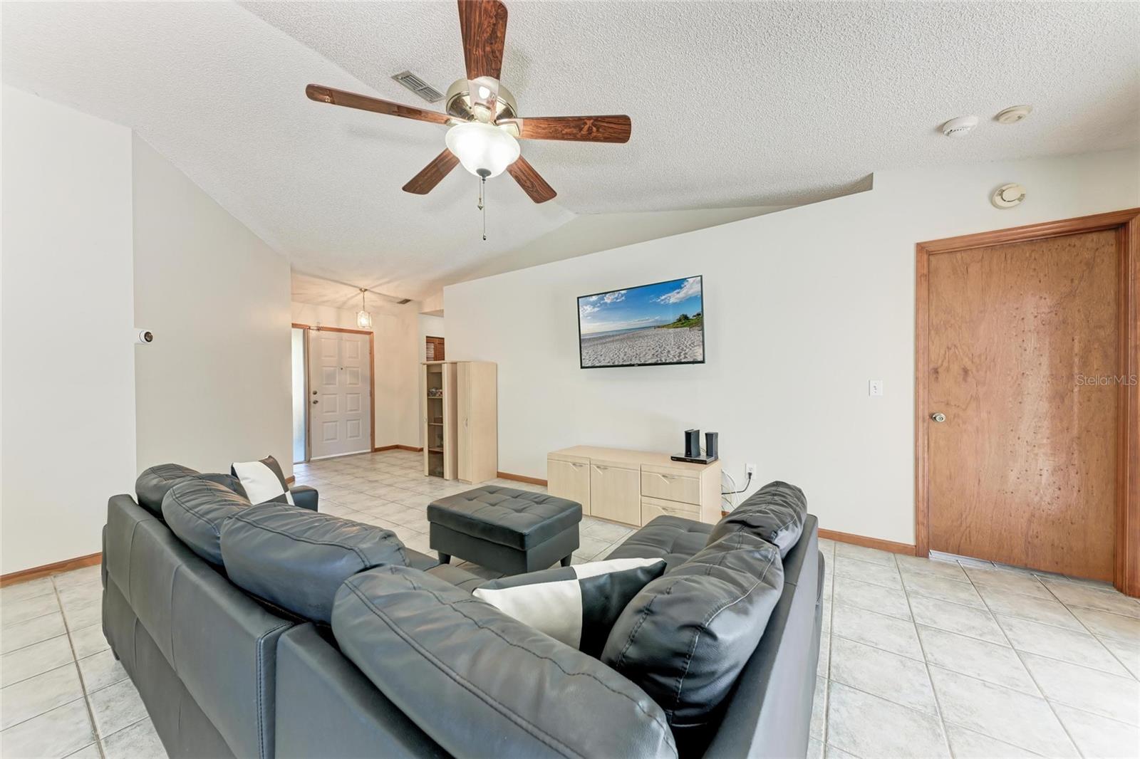 4410 70TH DR E, SARASOTA, FL, 34243