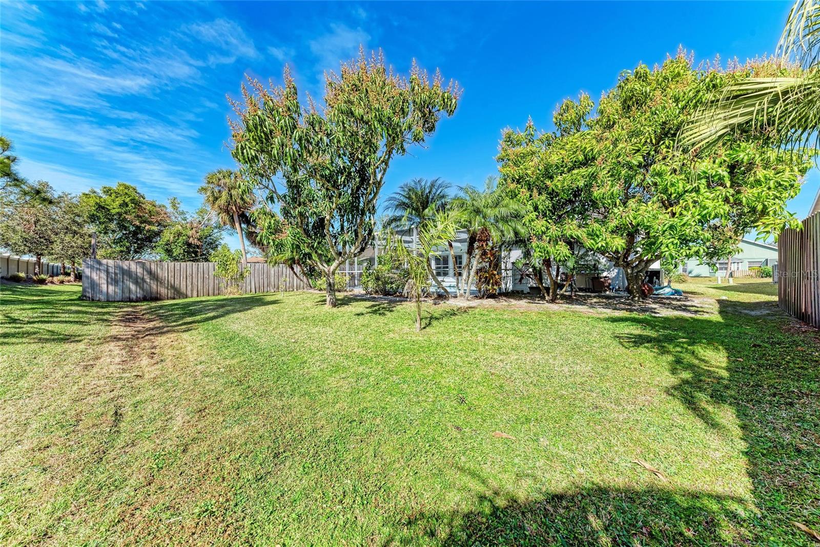 4410 70TH DR E, SARASOTA, FL, 34243
