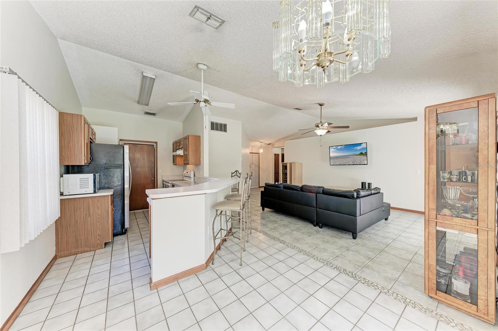 4410 70TH DR E, SARASOTA, FL, 34243