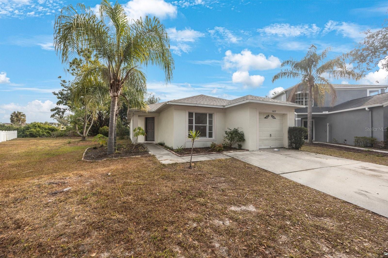 8419 QUARTER HORSE DR, RIVERVIEW, FL, 33578