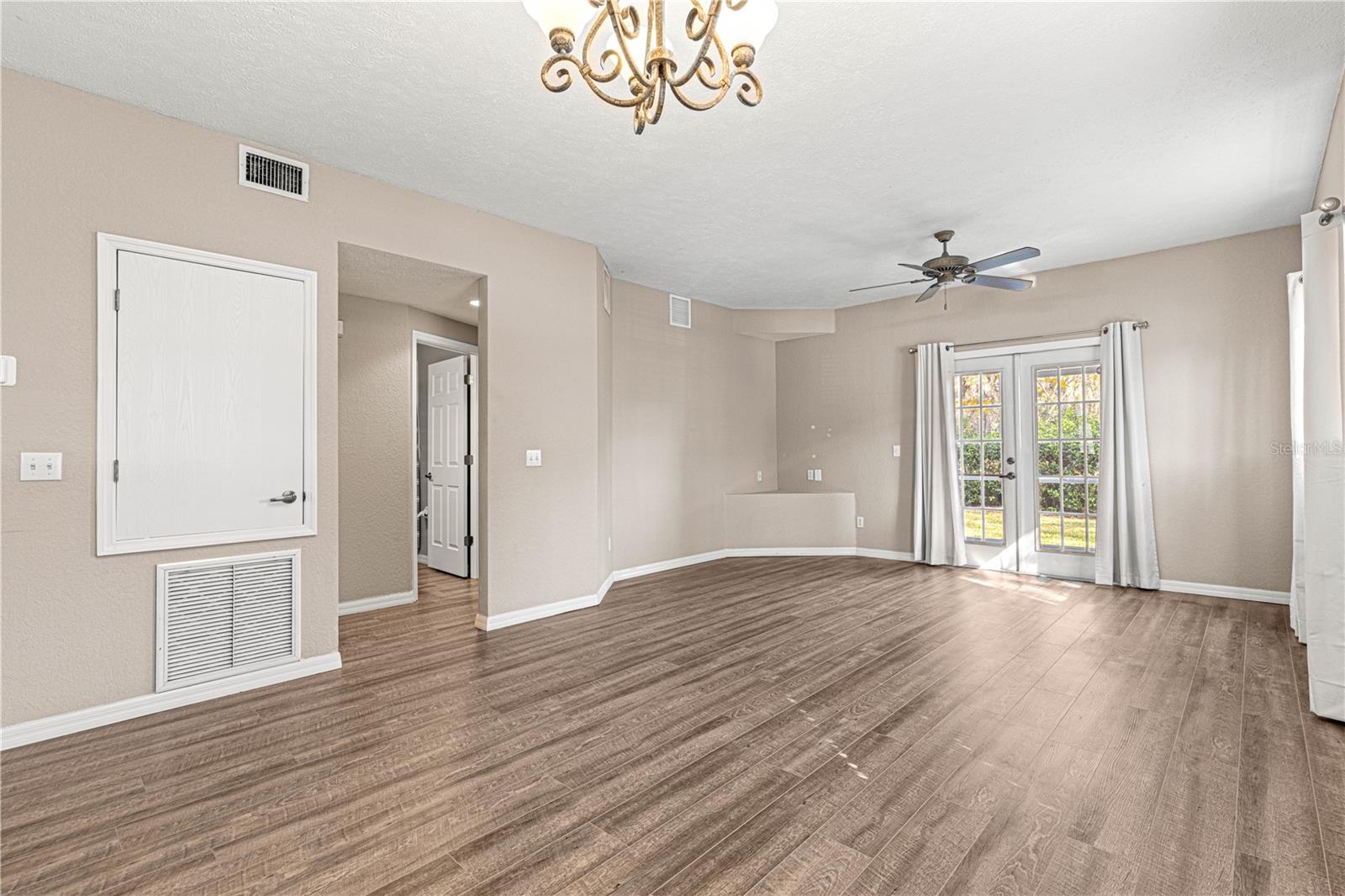 231 NE 28TH AVE #301, OCALA, FL, 34470