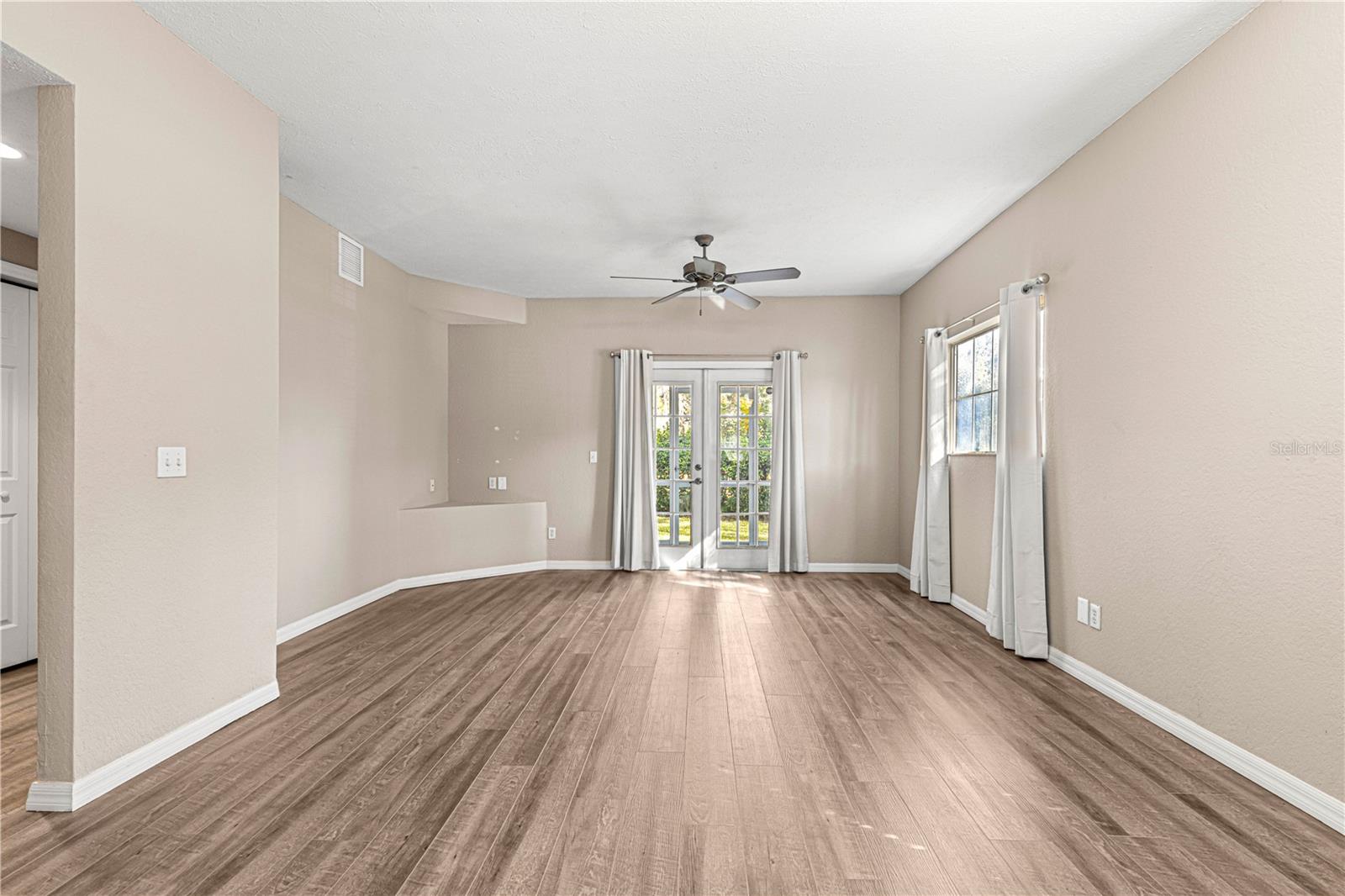 231 NE 28TH AVE #301, OCALA, FL, 34470