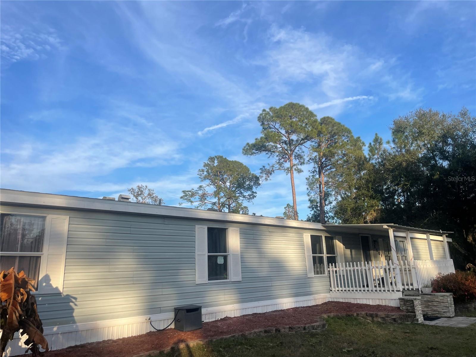 8809 TREASURE ISLAND RD, LEESBURG, FL, 34788