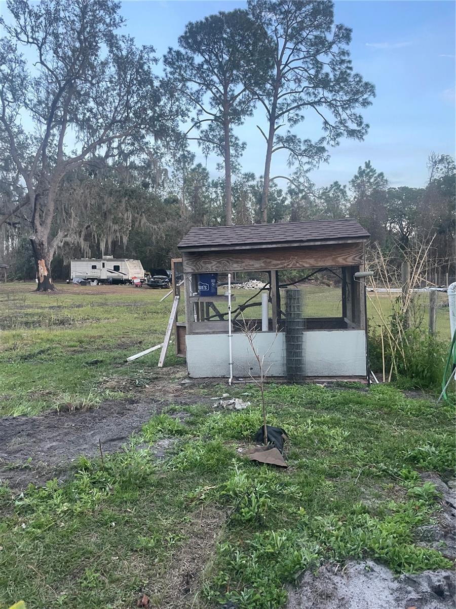 8809 TREASURE ISLAND RD, LEESBURG, FL, 34788