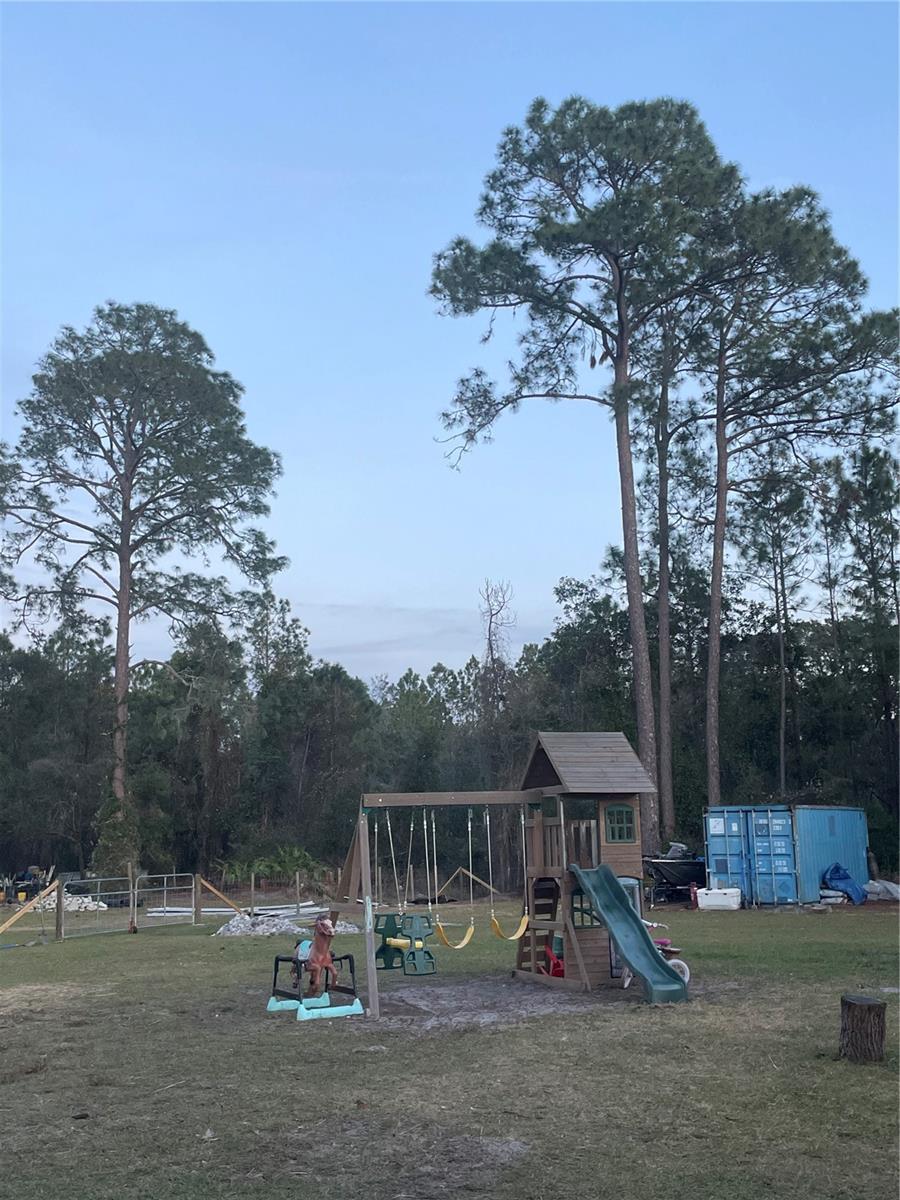 8809 TREASURE ISLAND RD, LEESBURG, FL, 34788