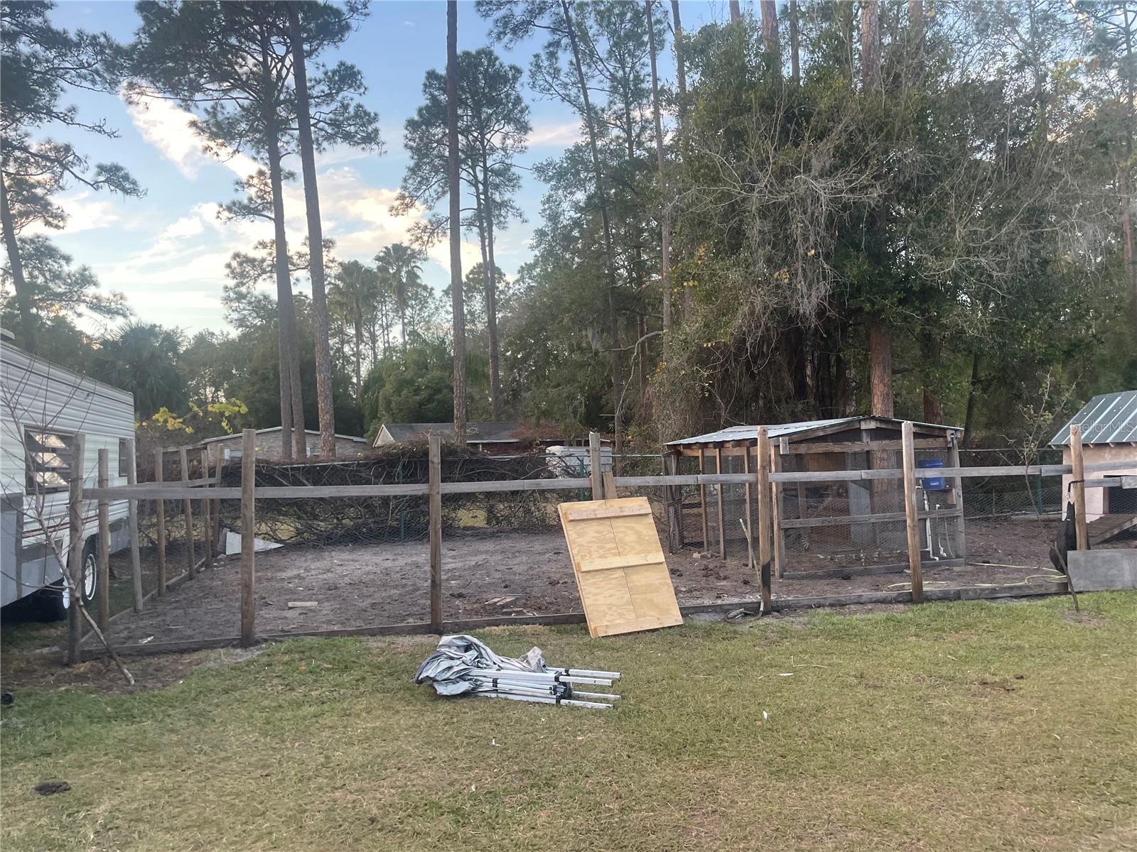 8809 TREASURE ISLAND RD, LEESBURG, FL, 34788
