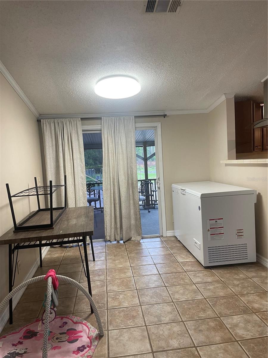 8809 TREASURE ISLAND RD, LEESBURG, FL, 34788