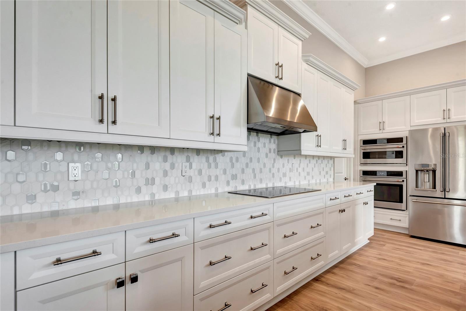 1045 LILIANA DR, DELAND, FL, 32724