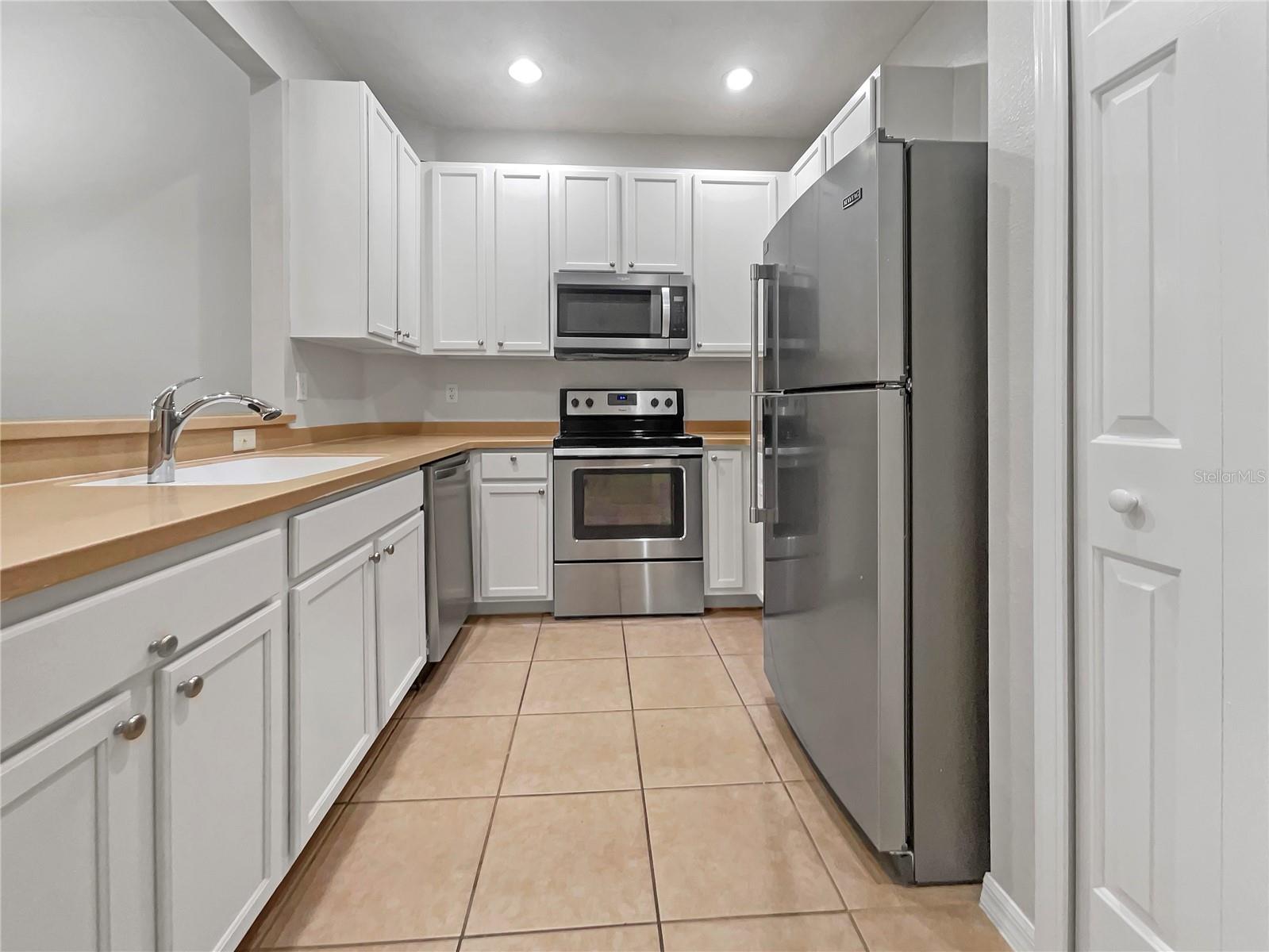 3473 PARKRIDGE CIR #17-101, SARASOTA, FL, 34243