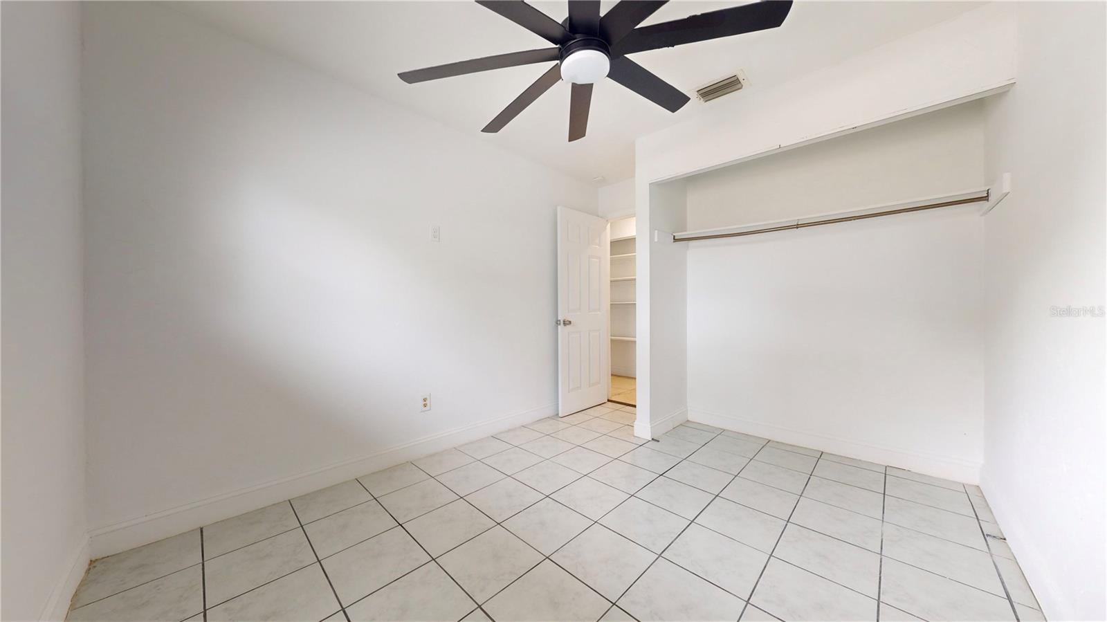1130 QUEEN ST N, ST PETERSBURG, FL, 33713