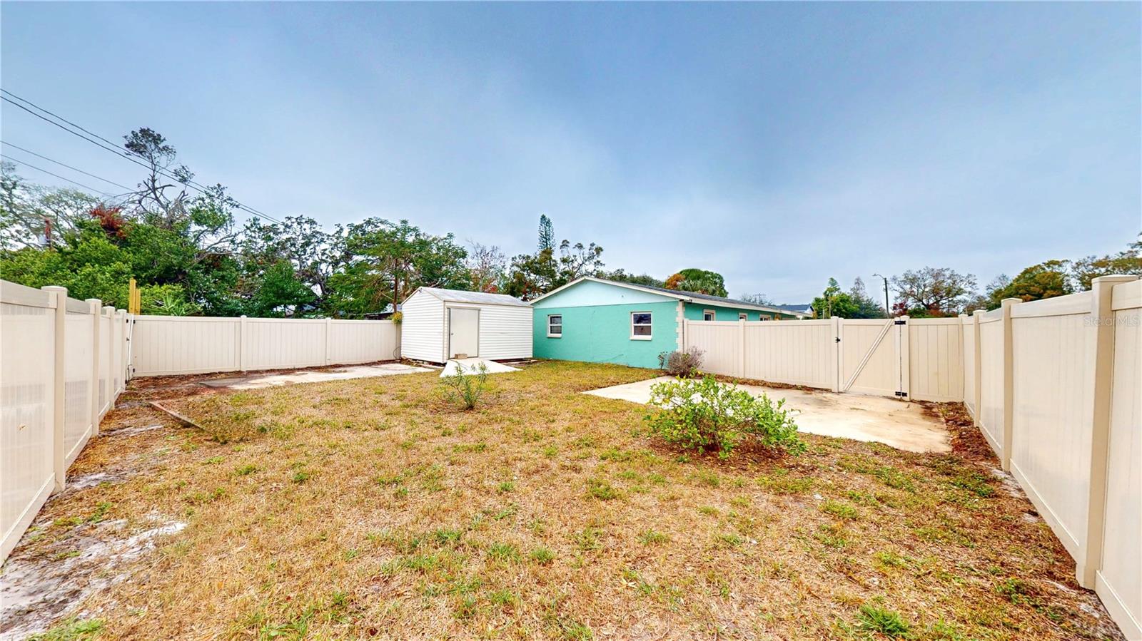 1130 QUEEN ST N, ST PETERSBURG, FL, 33713