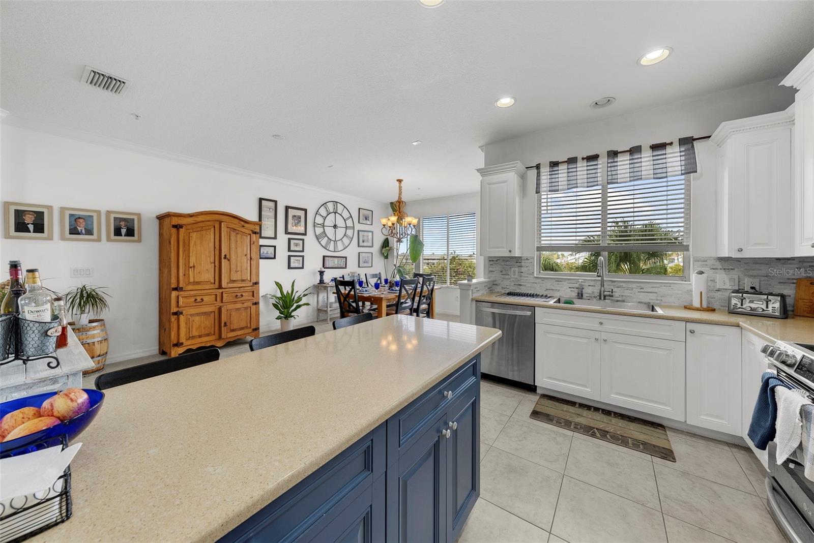 4334 SPINNAKER COVE LN, TAMPA, FL, 33615