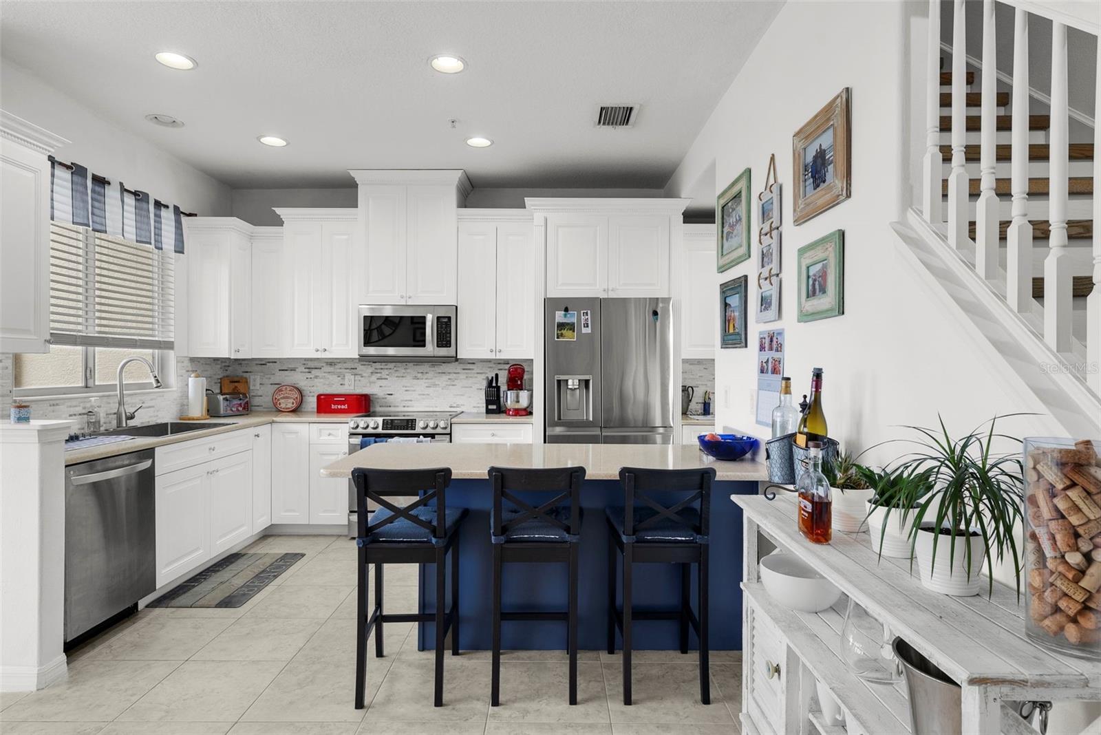 4334 SPINNAKER COVE LN, TAMPA, FL, 33615