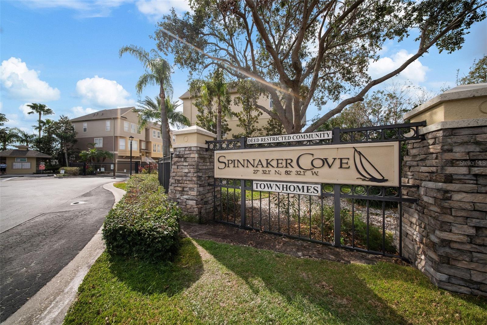 4334 SPINNAKER COVE LN, TAMPA, FL, 33615