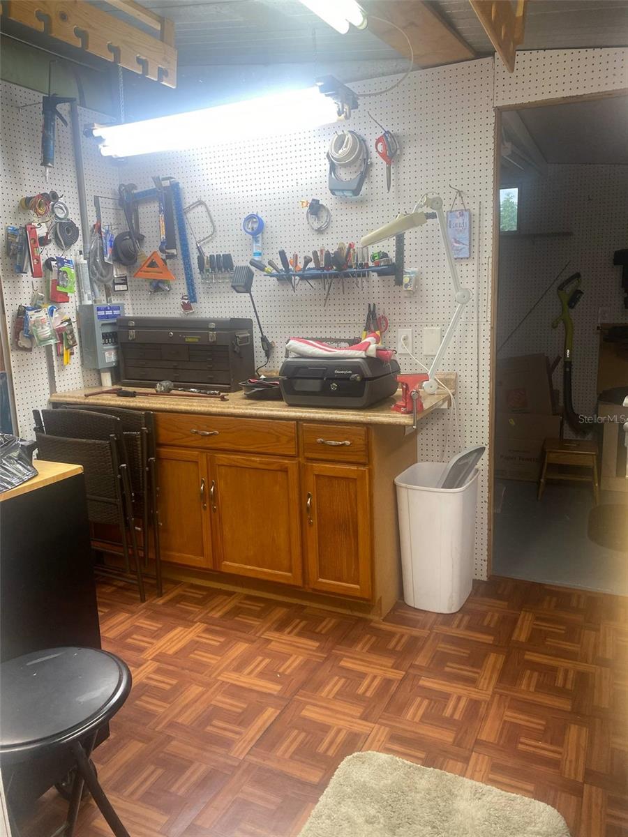 6619 MASSACHUSETTS ST, BRADENTON, FL, 34207