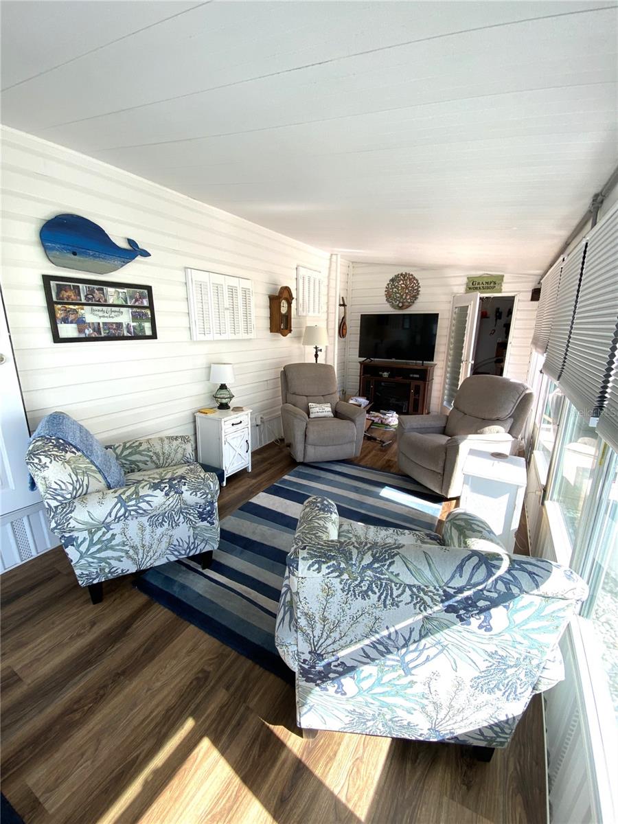 6619 MASSACHUSETTS ST, BRADENTON, FL, 34207