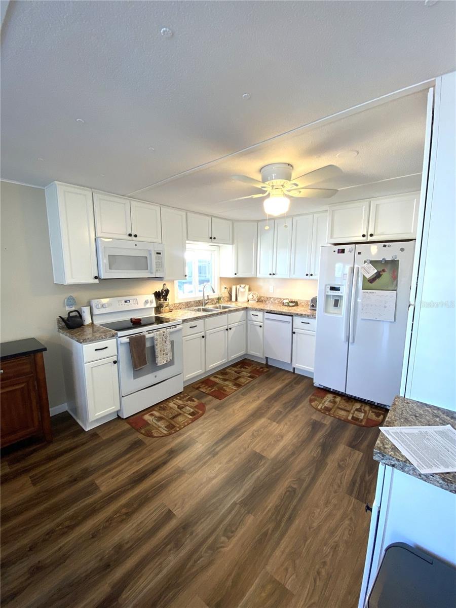 6619 MASSACHUSETTS ST, BRADENTON, FL, 34207