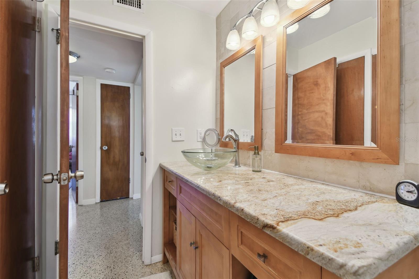 11388 77TH AVE, SEMINOLE, FL, 33772