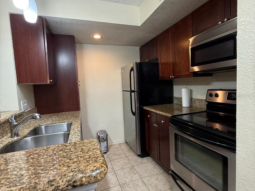 5124 CONROY RD #26, ORLANDO, FL, 32811