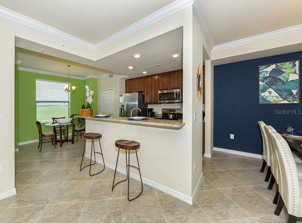 5548 PALMER CIR #103, BRADENTON, FL, 34211
