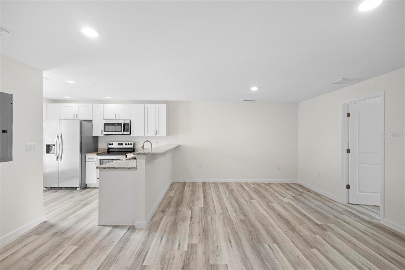 262 ROYAL PALM DR #102, KISSIMMEE, FL, 34743