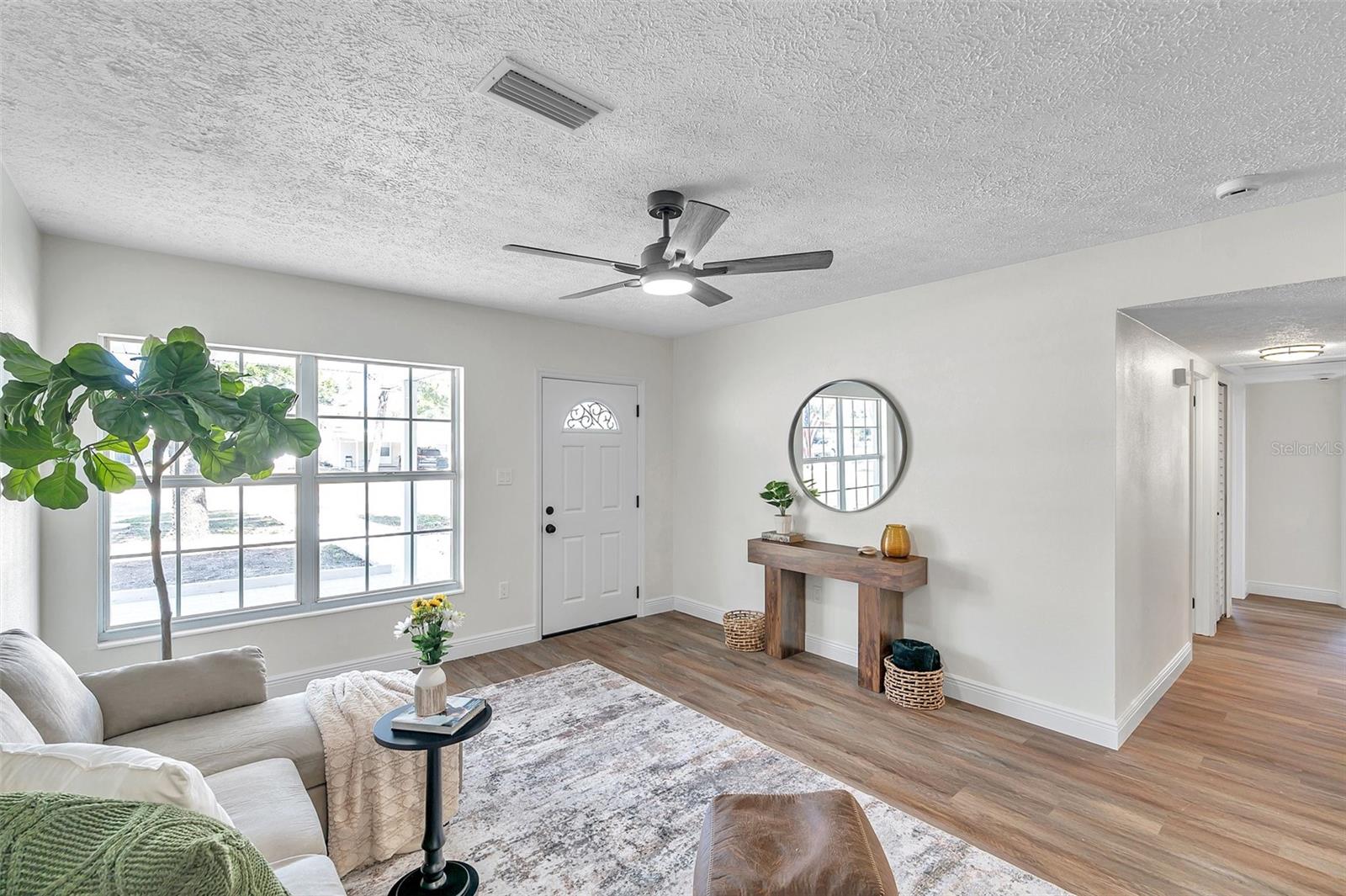 6629 TRAVIS BLVD, TAMPA, FL, 33610