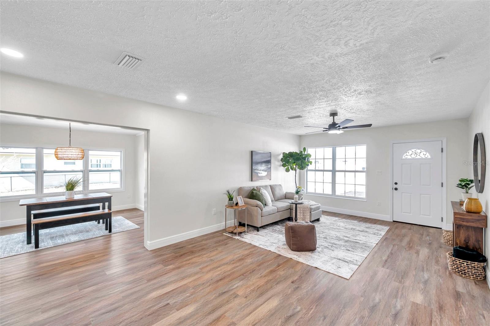 6629 TRAVIS BLVD, TAMPA, FL, 33610