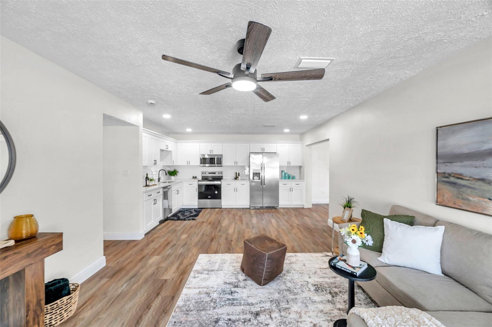 6629 TRAVIS BLVD, TAMPA, FL, 33610