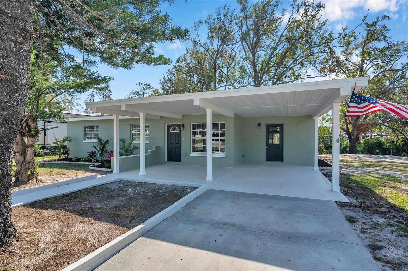 6629 TRAVIS BLVD, TAMPA, FL, 33610