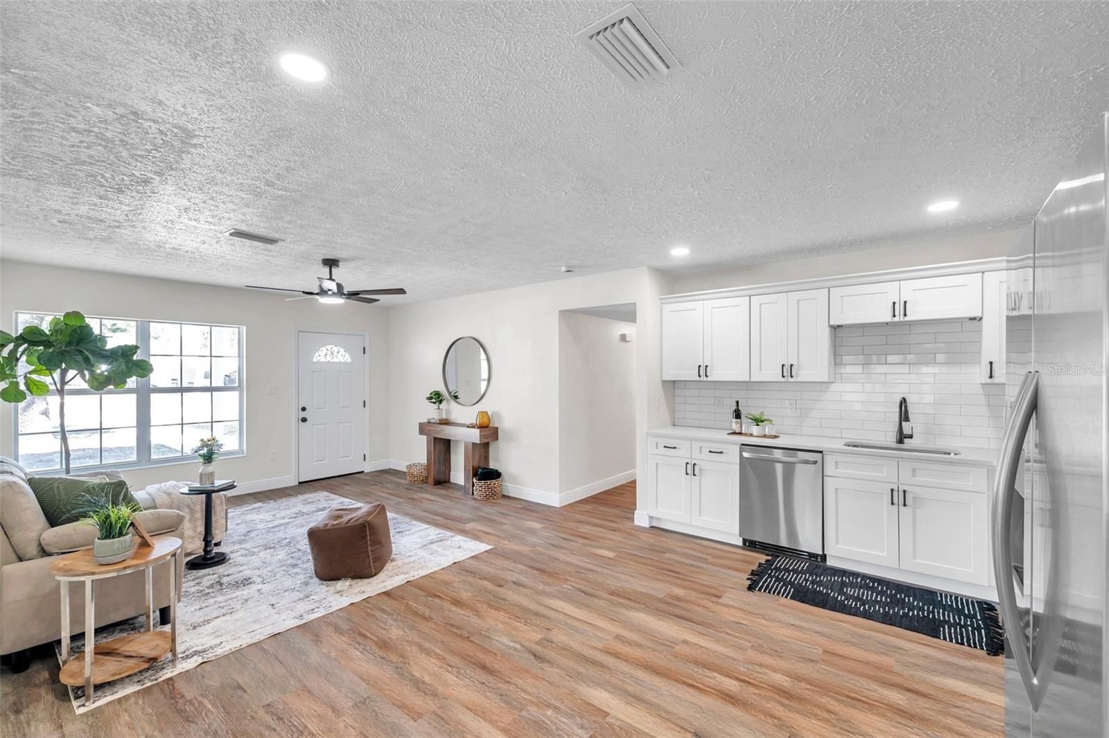6629 TRAVIS BLVD, TAMPA, FL, 33610