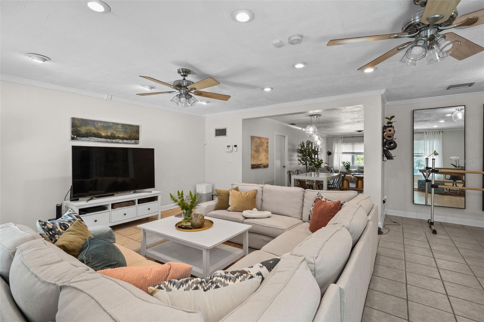 4822 W BAY COURT AVE, TAMPA, FL, 33611