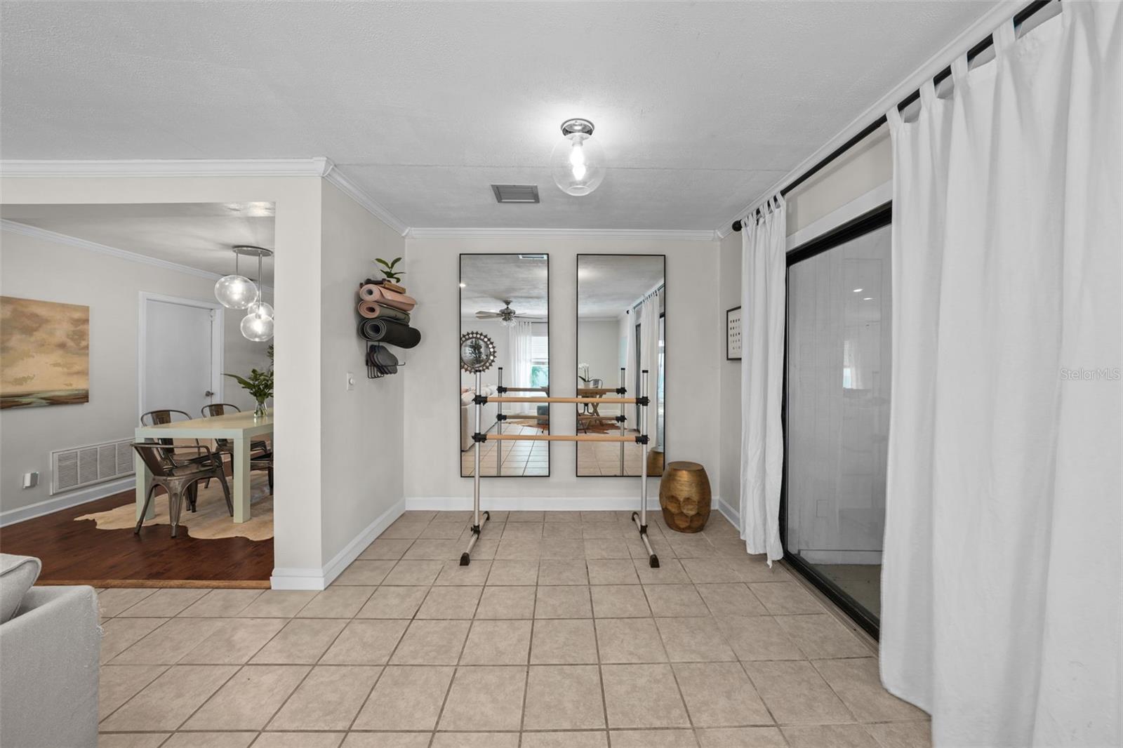 4822 W BAY COURT AVE, TAMPA, FL, 33611
